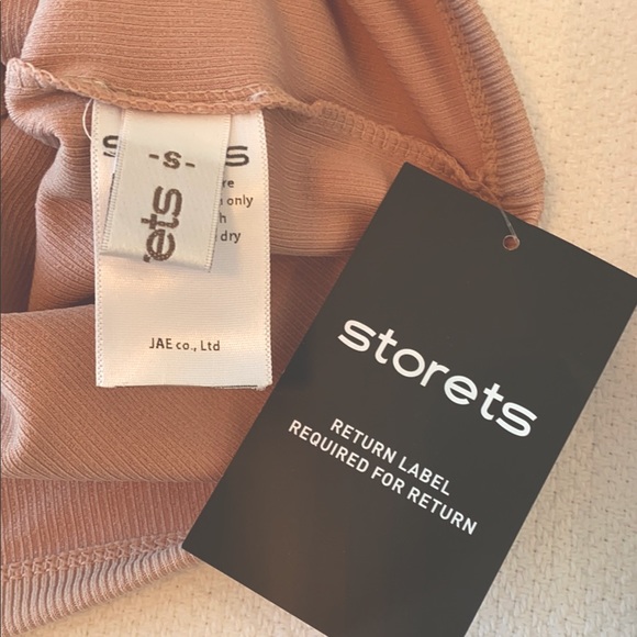 Storets Bell Sleeve Beige Top Size Small - Picture 5 of 8